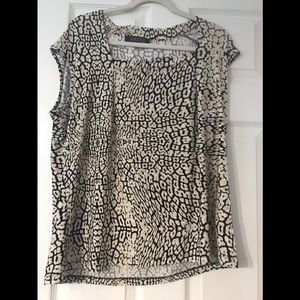 Sleeveless leopard shell by Kasper